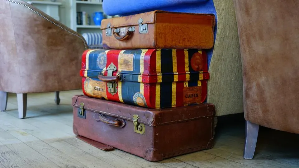 Checklist Barang Kabin yang Perlu Dibawa Jamaah Lansia